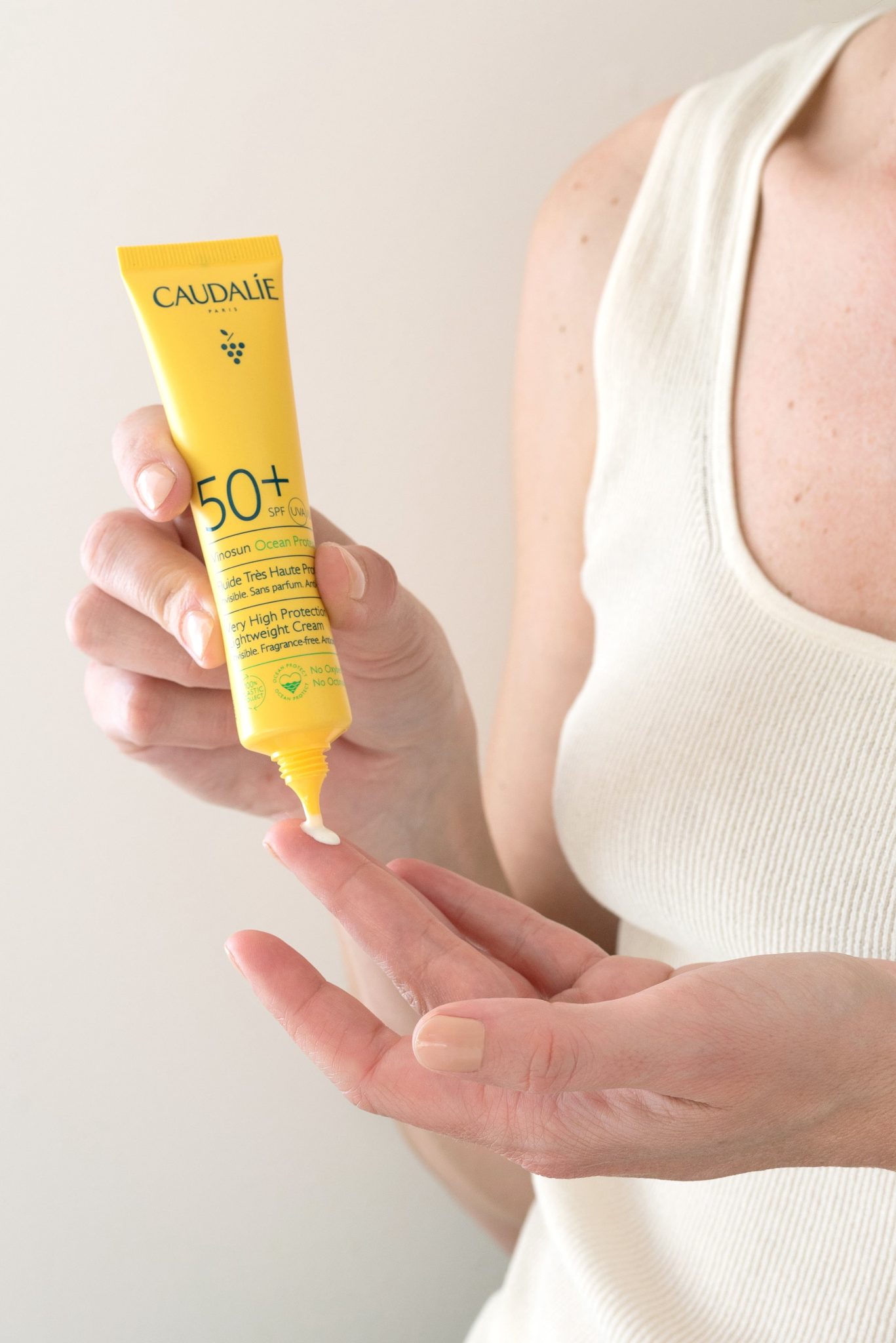 Caudalie Paris Vinosun fluid za zaštitu od sunca SPF 50+